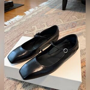 AEYDE UMA FLATS 39.5